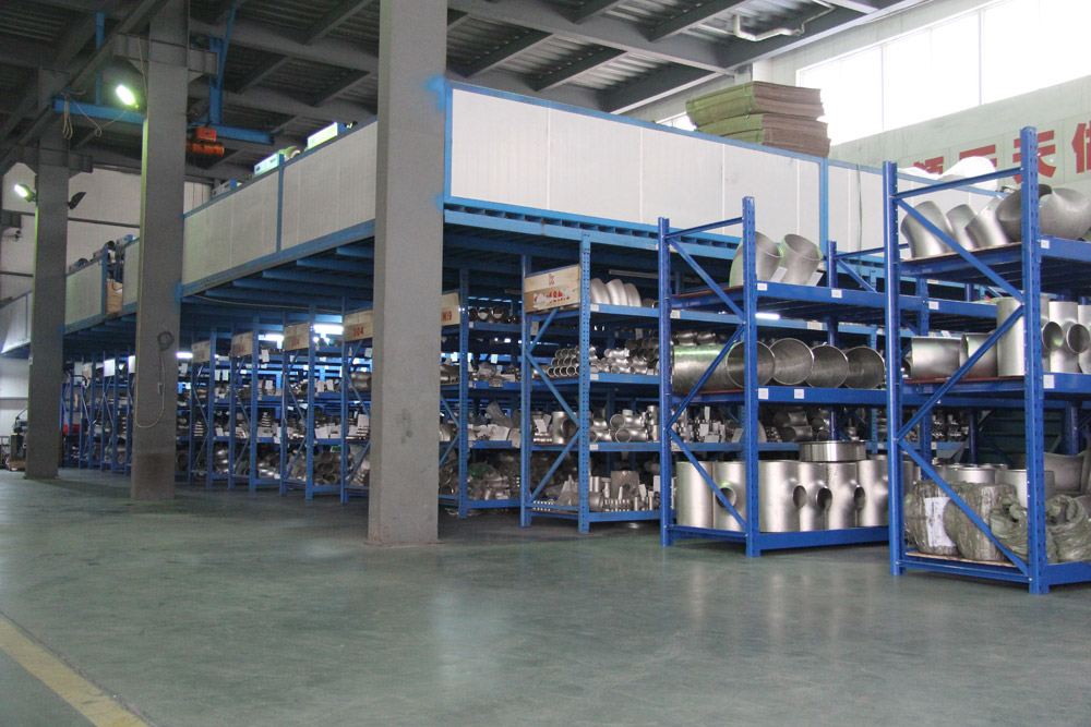 склад фитингов для стыковой сварки из нержавеющей стали